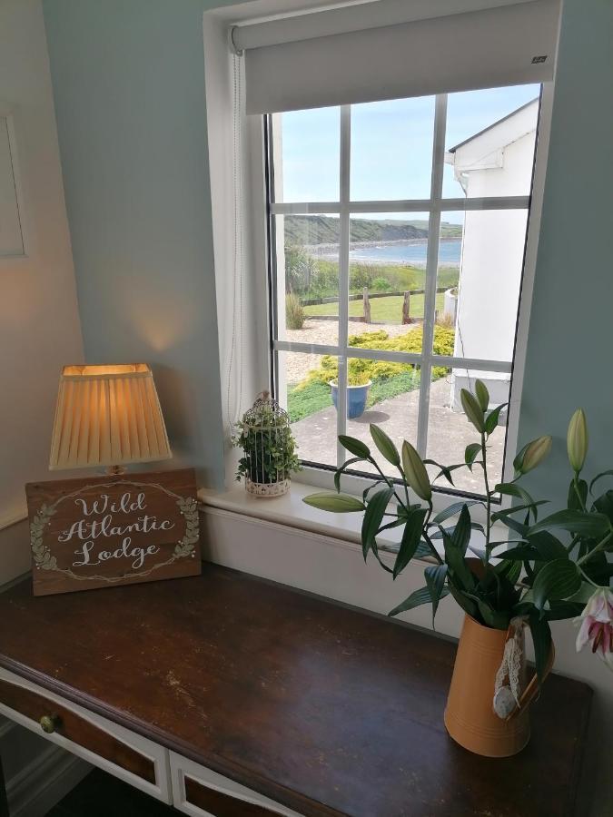 Wild Atlantic Lodge Bed & Breakfast Lahinch Eksteriør billede