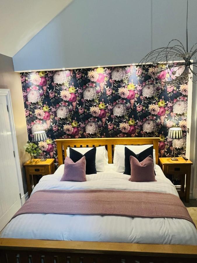 Wild Atlantic Lodge Bed & Breakfast Lahinch Eksteriør billede