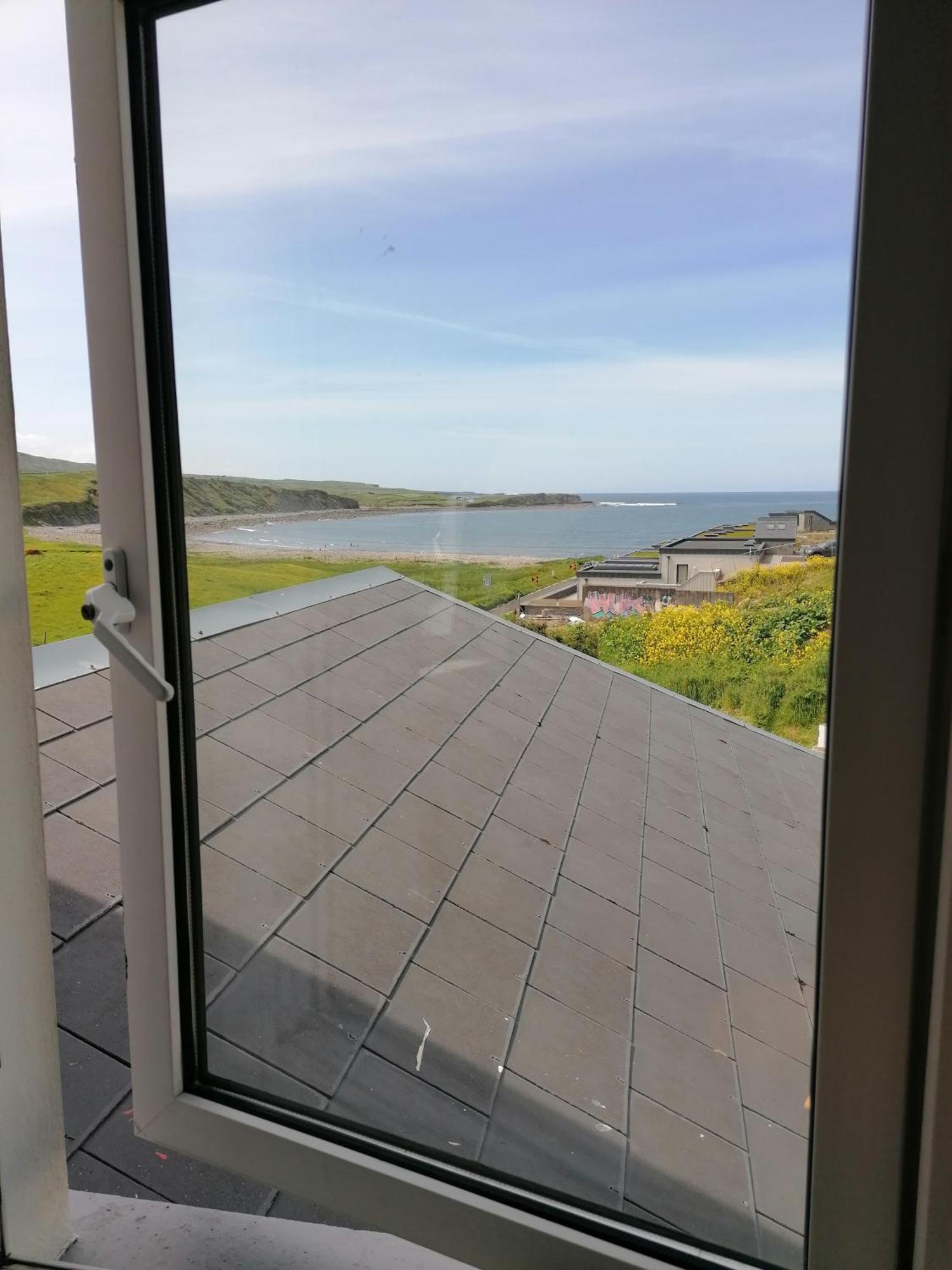 Wild Atlantic Lodge Bed & Breakfast Lahinch Værelse billede